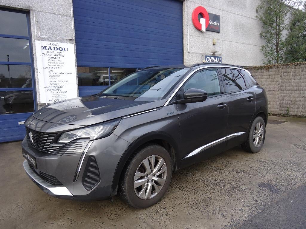 PEUGEOT 3008  1.5 HDI, Argent ou Gris, Achat, Euro 6, Entreprise