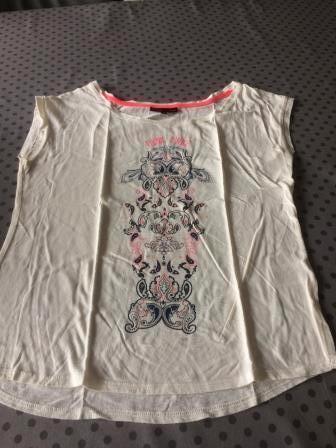 T-shirt Think Twice M, Kleding | Dames, T-shirts, Gedragen, Maat 38/40 (M), Beige, Zonder mouw, Ophalen of Verzenden