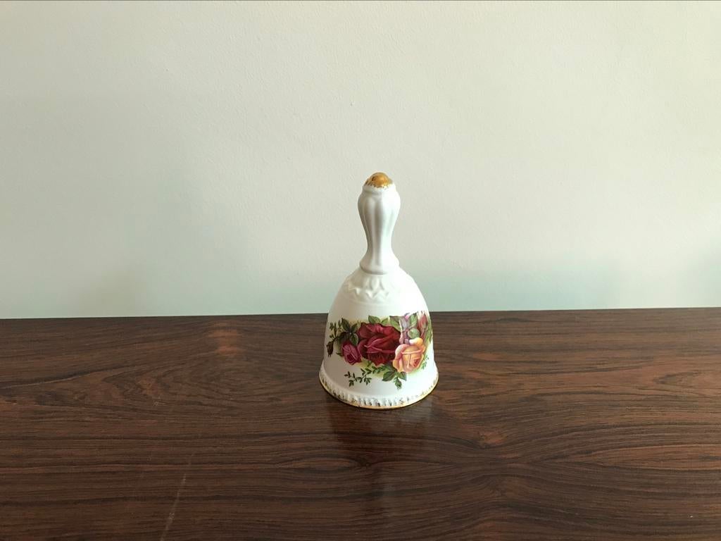 Royal Albert bel belletje met bloemen, Verzamelen, Ophalen of Verzenden