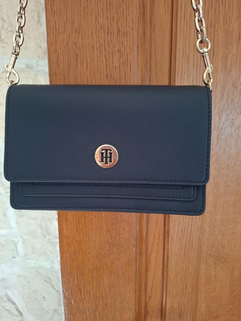 SAC Tommy Hilfiger NEUF, Enlèvement, Neuf