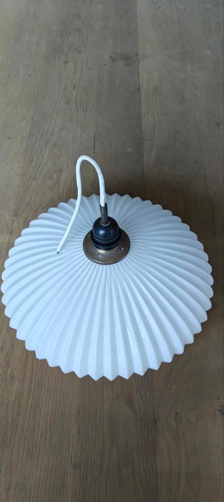 Mooie hanglamp Bolia stijl, Huis en Inrichting, Ophalen, Glas