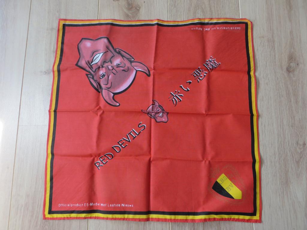Écharpe Red Devils (n7), Enlèvement ou Envoi, Neuf