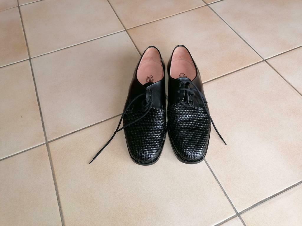 Lederen herenschoen, Kleding | Heren, Schoenen, Ophalen of Verzenden, Nieuw