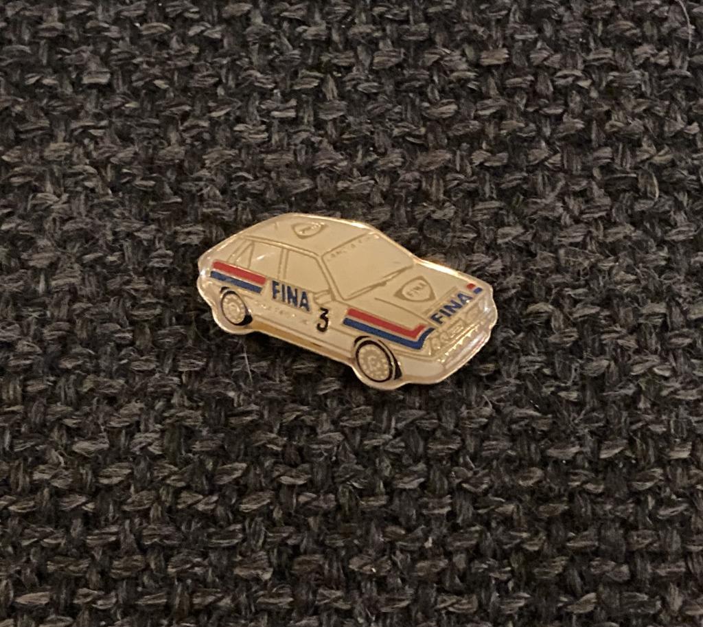 PIN - LANCIA - FINA - RACING - RALLY - RALLYE, Collections, Envoi, Utilisé, Sport, Insigne ou Pin's