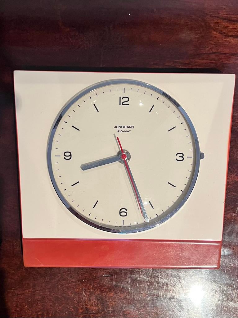Junghans keukenklok, Huis en Inrichting, Woonaccessoires | Klokken, Ophalen, Gebruikt, Wandklok