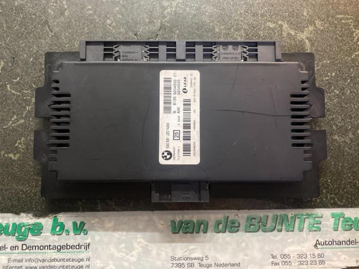 Ordinateur éclairage d'un BMW 3-Serie, Autos : Pièces & Accessoires, Éclairage, BMW, Utilisé, 3 mois de garantie, Enlèvement ou Envoi