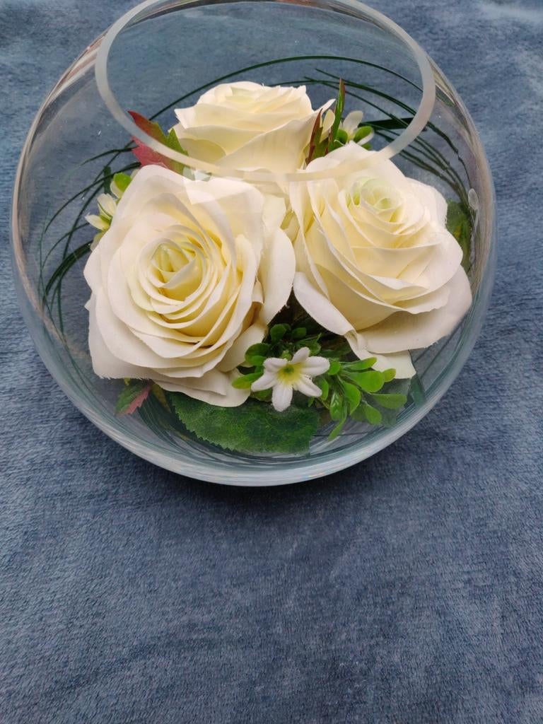 Vaas met kunstbloemen, Huis en Inrichting, Ophalen of Verzenden, Zo goed als nieuw