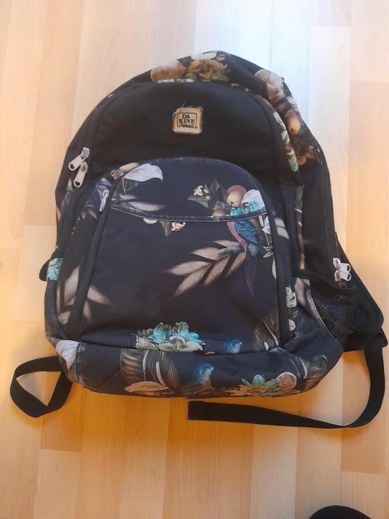 Dakine rugzak – bloemenprint | stevig & ruim | bieden welkom, Overige merken, 40 cm of meer, Gebruikt, Ophalen of Verzenden