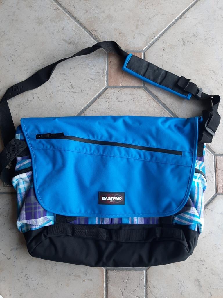 Schoudertas Eastpak, Ophalen of Verzenden, Zo goed als nieuw, Schoudertas