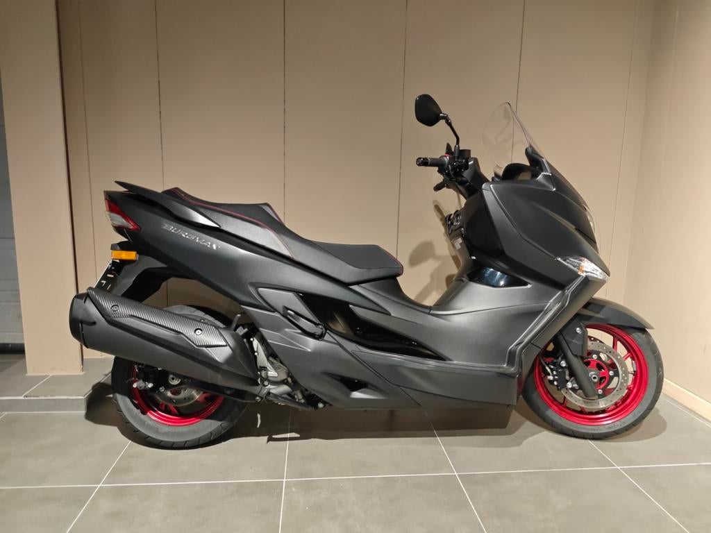 Suzuki Burgman 400, Motos, Scooter, Entreprise, 12 à 35 kW, 1 cylindre