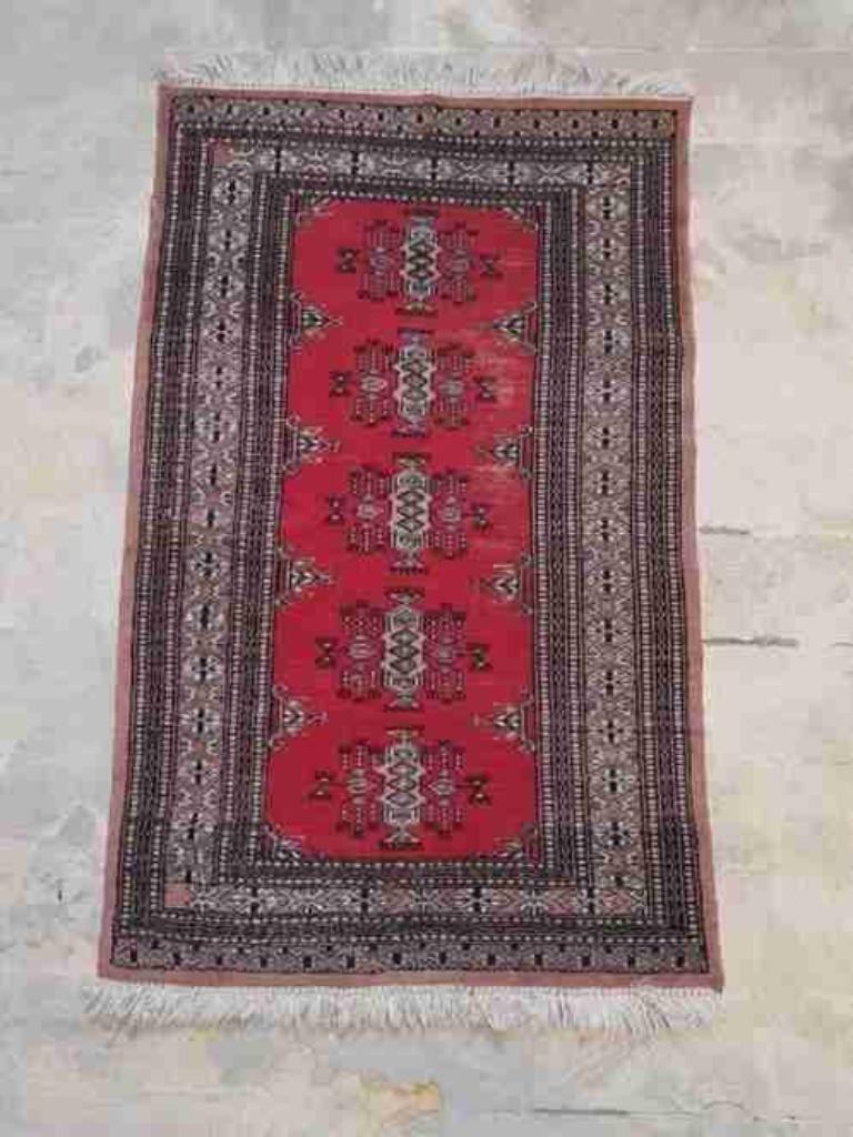 Perzisch tapijtje versleten sleets rood taupe 128/79 ex fran, Ophalen of Verzenden