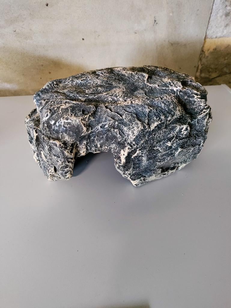 Grote nieuwe schuilgrot 36 x 27 x 16 cm, Dieren en Toebehoren, Ophalen