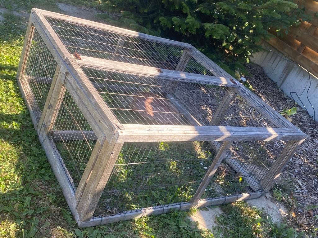 Clapier à lapin à vendre, Enlèvement, Comme neuf, Lapin