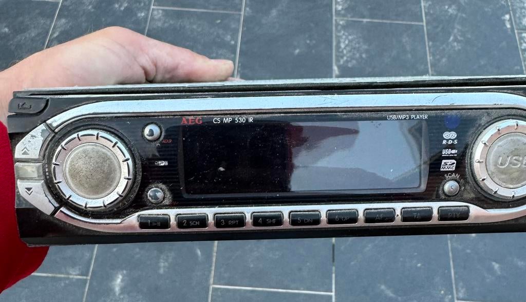 Aeg Autoradio, Ophalen, Zo goed als nieuw