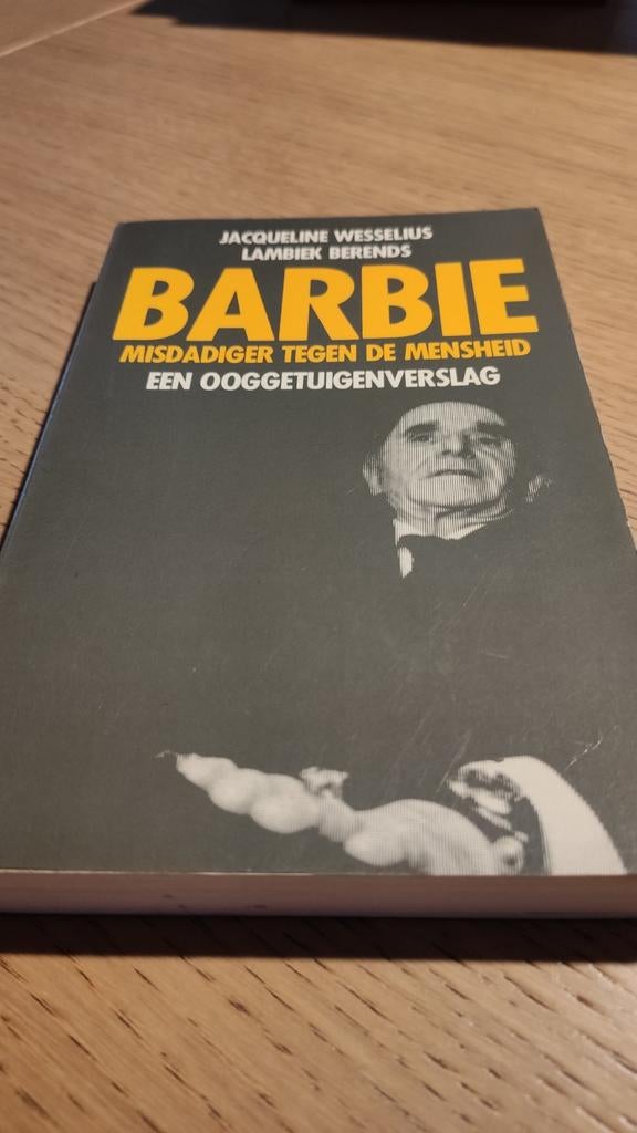 Barbie, Misdadiger tegen de mensheid., Enlèvement ou Envoi