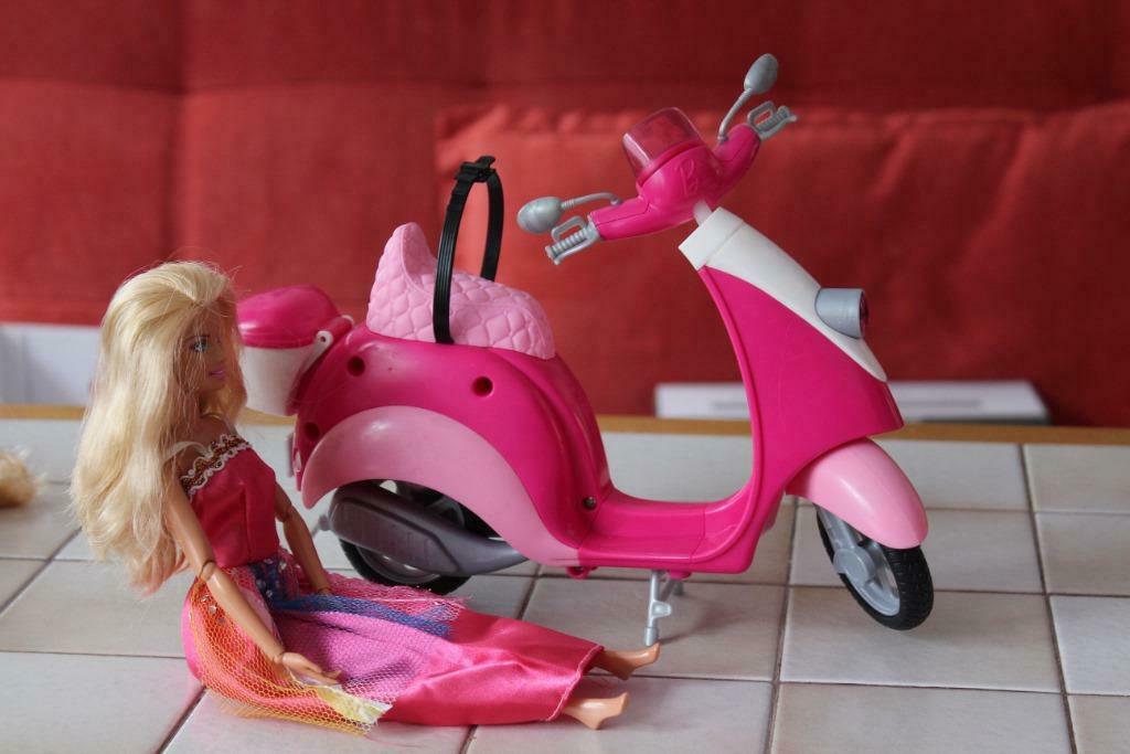 scooter barbie, Ophalen, Zo goed als nieuw, Barbie