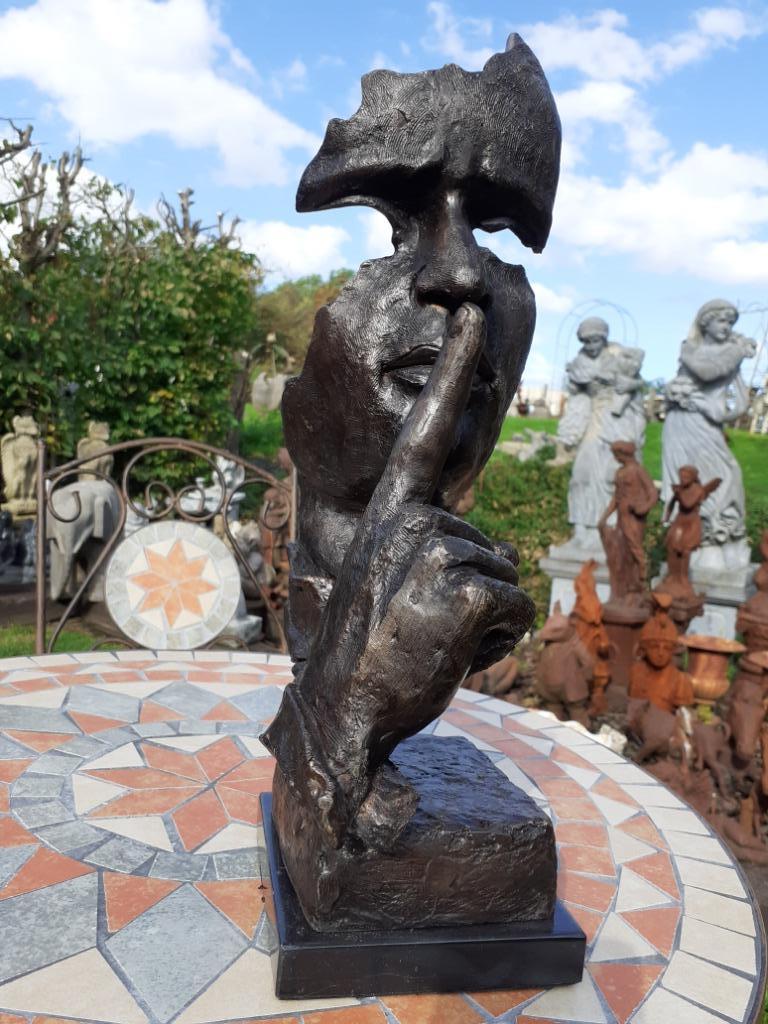 PRACHTIG BRONZEN BEELD OP EEN MARMEREN SOKKEL (de stilte)., Antiek en Kunst, Ophalen of Verzenden, Brons