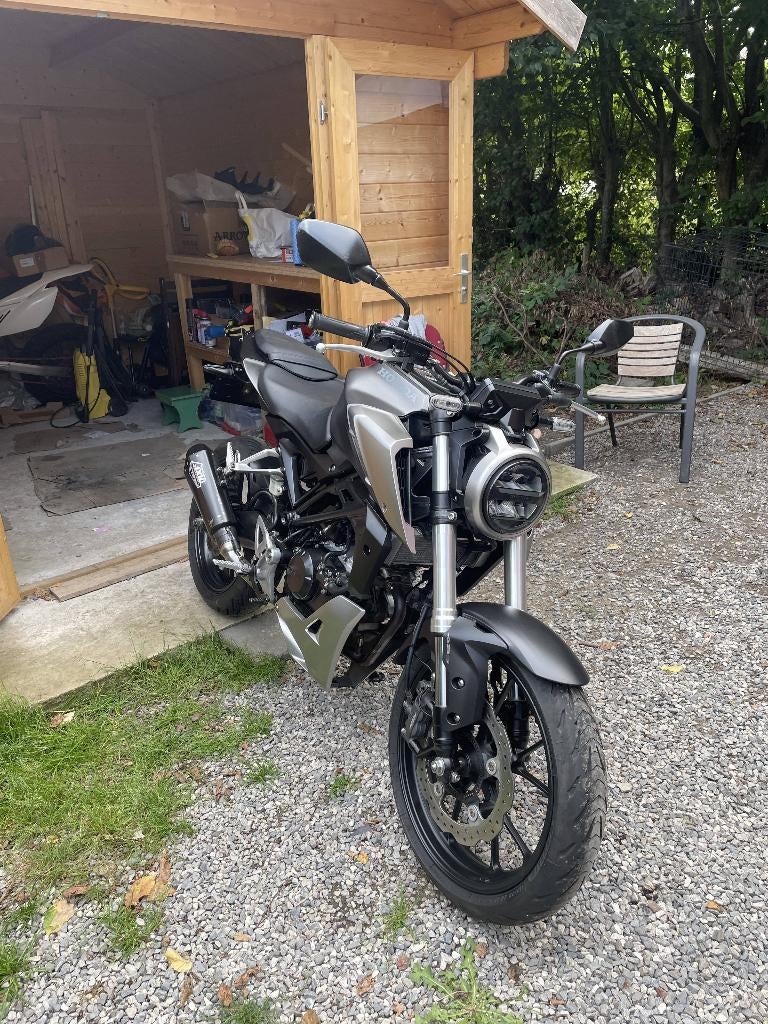 Honda CB 125 R, Occasion, Particulier, 125 cc, 11 kW of minder