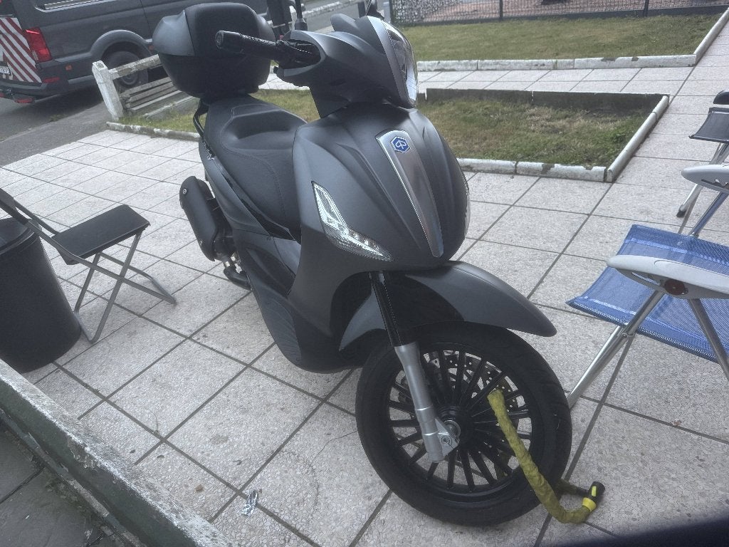 Piaggio beverly, Motos, ABS, Scooter, Occasion, Particulier