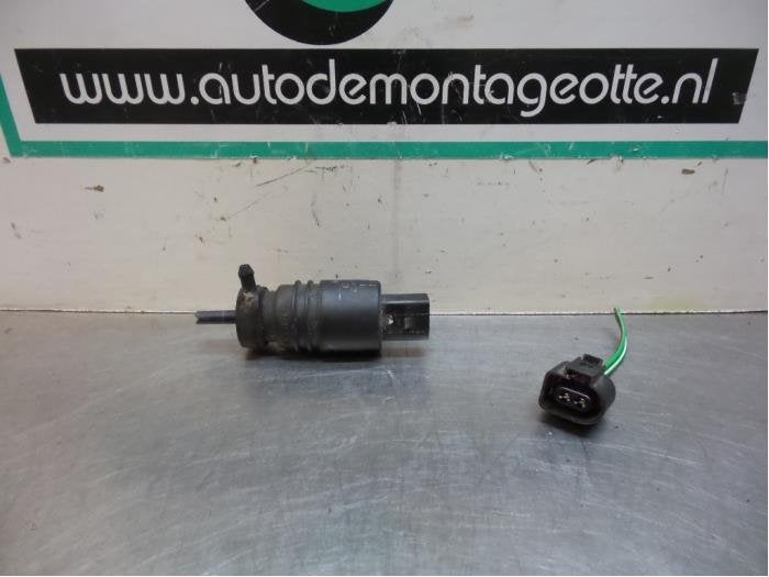 Ruitensproeierpomp voor van een Volkswagen Beetle (Beetle 98, Auto-onderdelen, Gebruikt, -, Volkswagen, -
