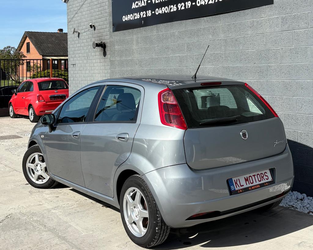 FIAT GRANDE PUNTO 1.3 DIESEL BOÎTE AUTOMATIQUE 120 000KM, Autos, Argent ou Gris, Achat, Entreprise, Grande Punto