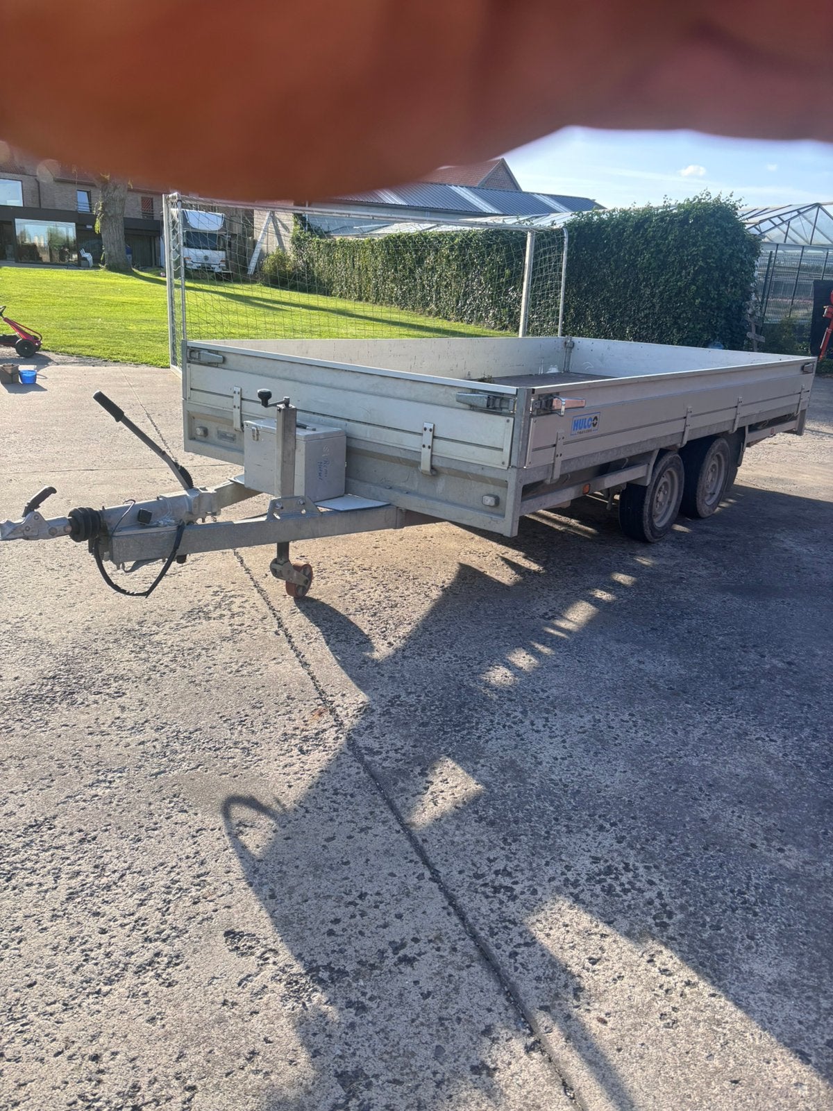 Hulco aanhanger 3500kg met oprijplaten, Auto diversen, Ophalen, Zo goed als nieuw