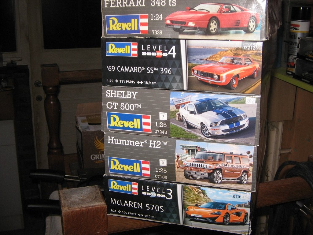 lot revelbouwdozen van auto's op 1/25, Hobby en Vrije tijd, Modelbouw | Auto's en Voertuigen, Ophalen, Nieuw, Auto, Revell