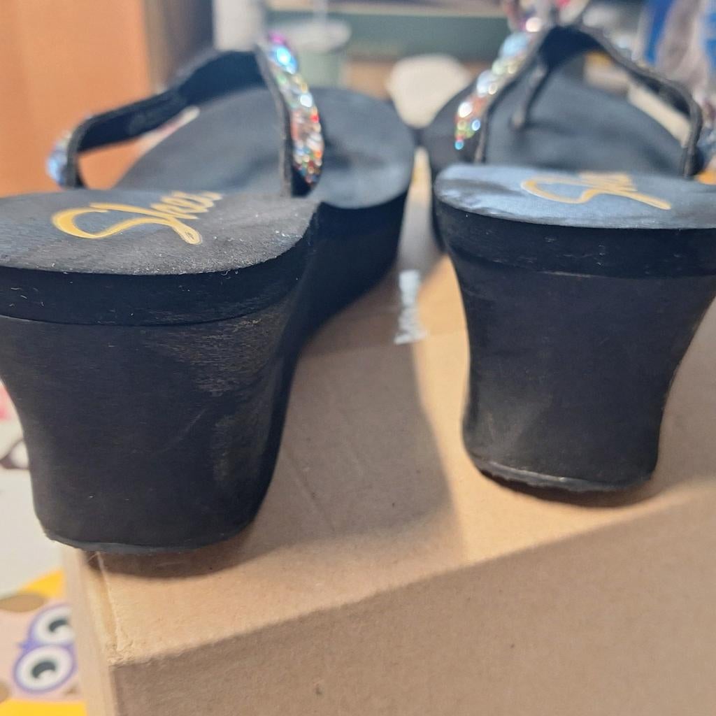 Skechers open sandaal, zwart, Ophalen, Zwart