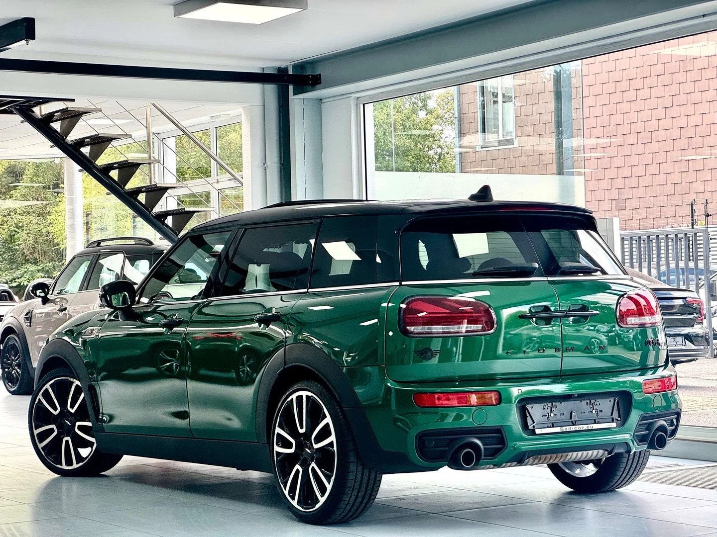 MINI Clubman Cooper S JCW - 2.0AS 178cv JOHN COOPER WORKS, Autos, Cuir, 6 portes, Entreprise, 131 kW