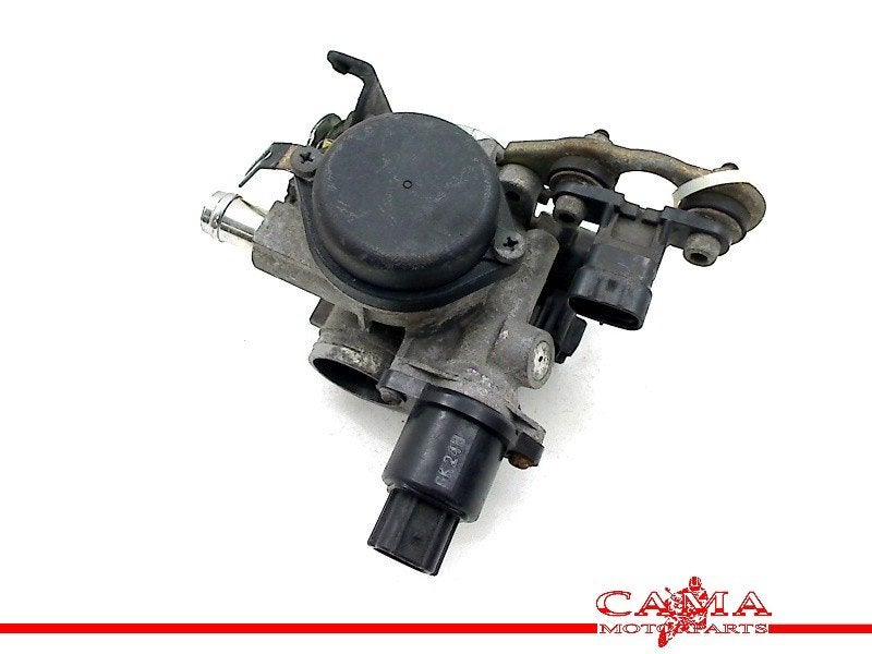 BOITIER PAPILLON YP 250 R X-MAX 2005-2009 (YP250R 5GJ), Dhr. S. di Majo, Utilisé, Info@cama-motorparts.nl, P.J. Troelstraweg 8 8
3144 CX  MAASSLUIS, NL