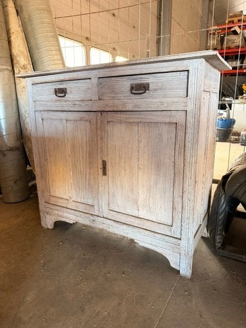 Oud dressoir / kast – opknapper, Huis en Inrichting, Kasten | Dressoirs, Gebruikt, Met lade(s), Met deur(en), Ophalen