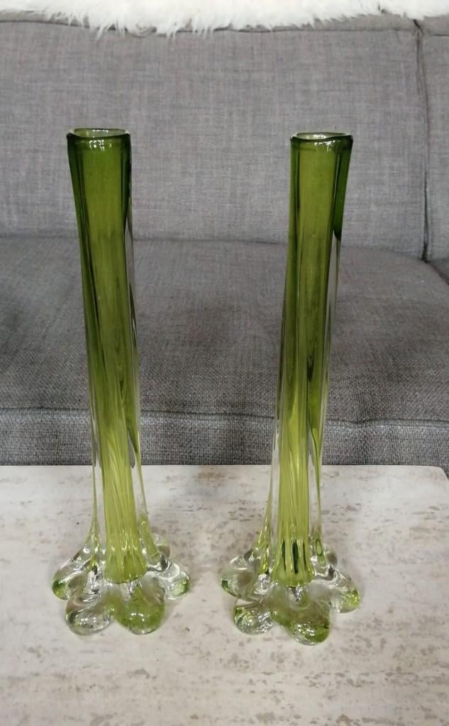 set van 2 glazen vintage vaasjes Art Deco, Ophalen