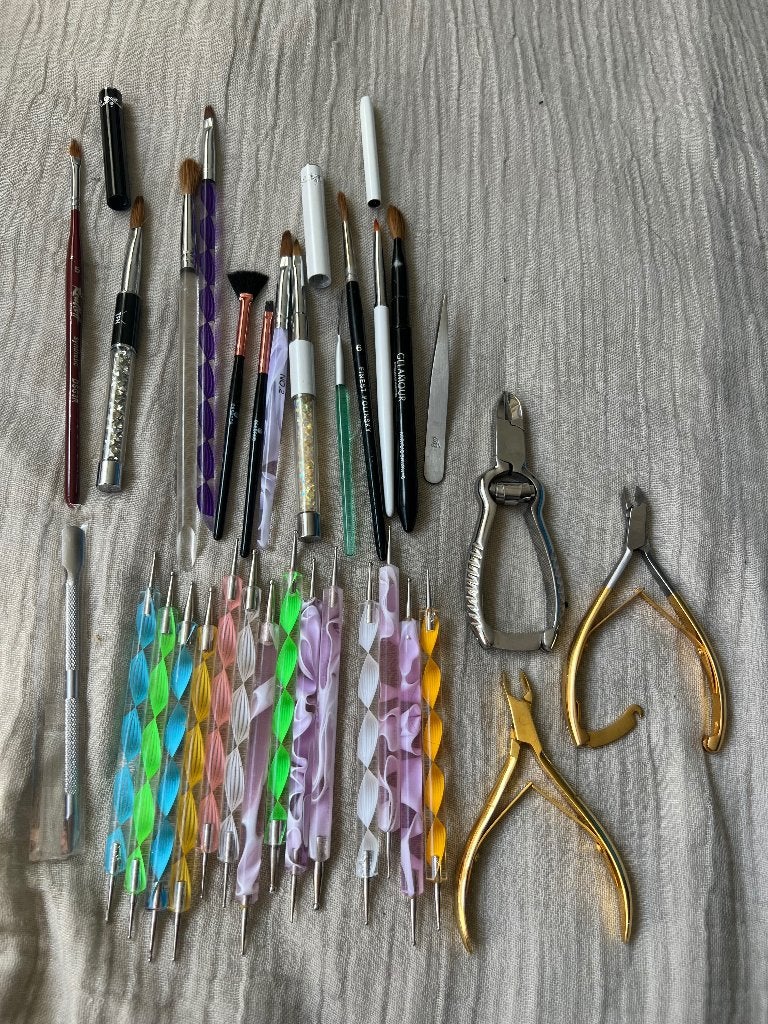 veel nageltools + accesoires, Handtassen en Accessoires, Overige kleuren, Ophalen of Verzenden, Zo goed als nieuw, Accessoires