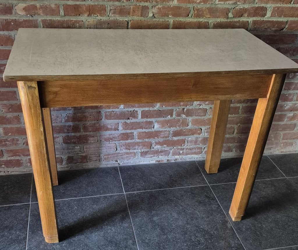 Oude houten cafétafel, Ophalen