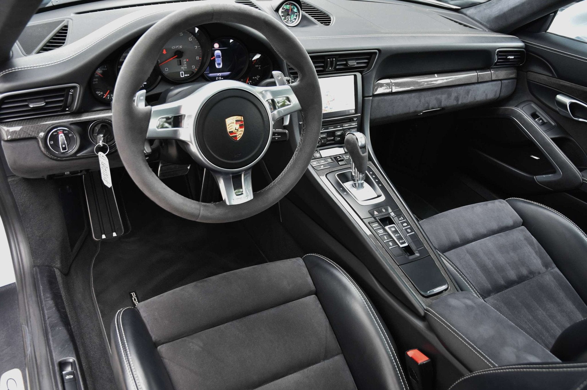 Porsche 911 991 911 3.8i CARRERA 4 GTS * FULL HISTORY / CARB, Auto's, 4 zetels, 1935 kg, Gebruikt, Euro 6