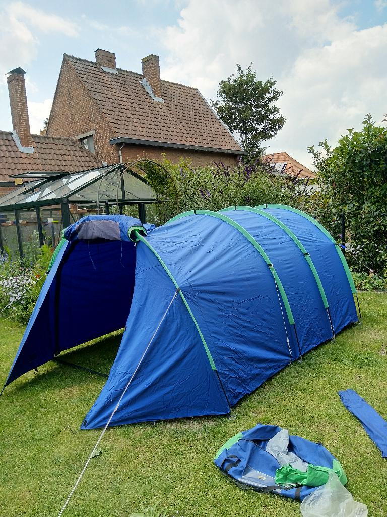 Tunneltent, Caravanes & Camping, Tentes, Enlèvement, Comme neuf, Jusqu'à 3