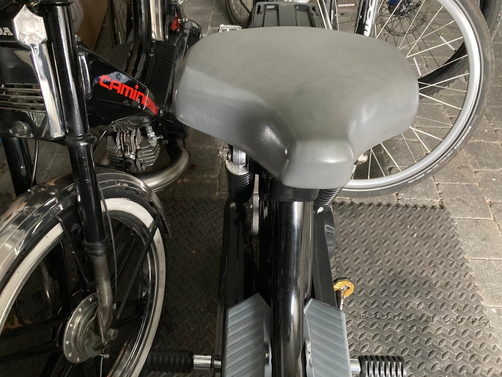 Selle Honda Camino, Enlèvement ou Envoi, Utilisé, Selle