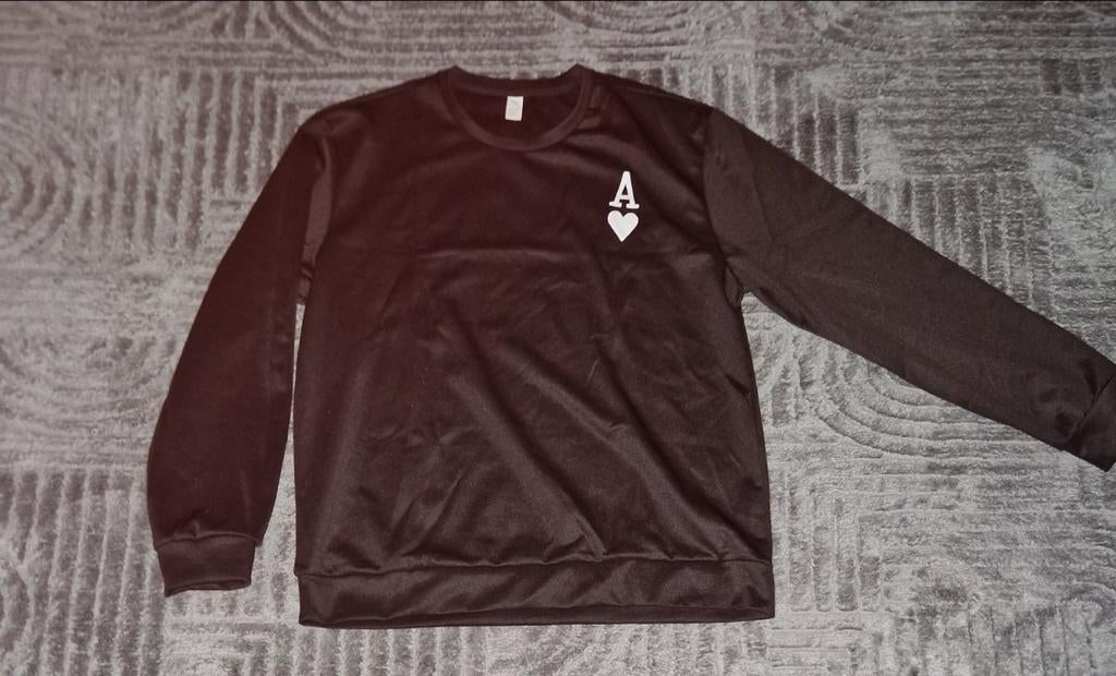 Les pulls Ami Paris viennent d'être épuisés, Enlèvement ou Envoi
