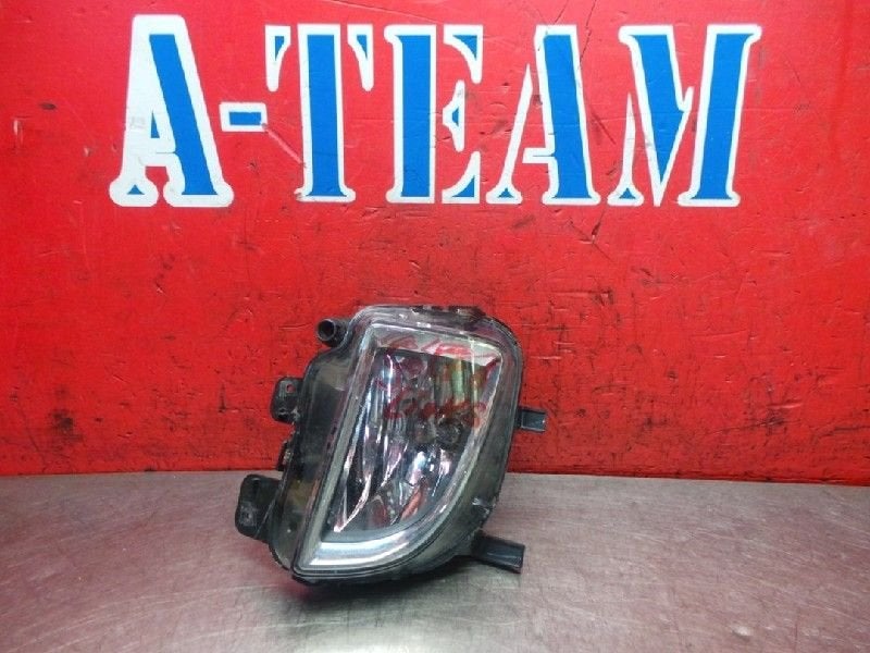 MISTLAMP LINKS VOOR Golf VI (5K1) (|5K0941699C|89207151|), Gebruikt, Volkswagen, Valeo, 100, rue de Courcelles
75017  Paris, FR