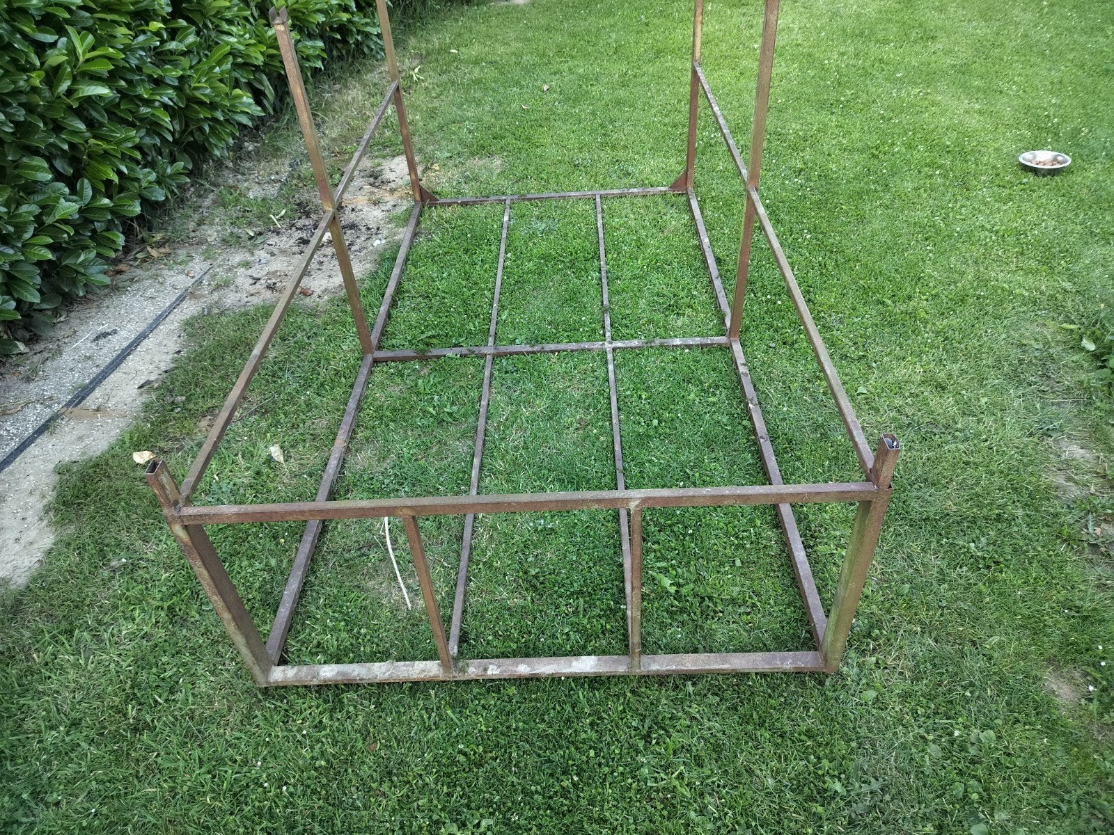 A vendre Rehausse pour remorque 260x130m.