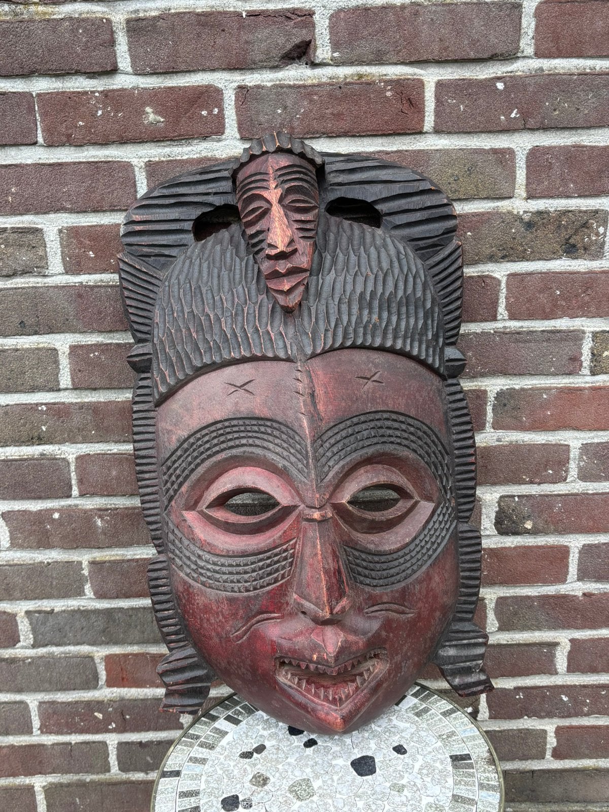 Grote Afrikaanse houten masker met meerdere gezichten –, Hout, Afrika, Ophalen of Verzenden, Houtsnijwerk