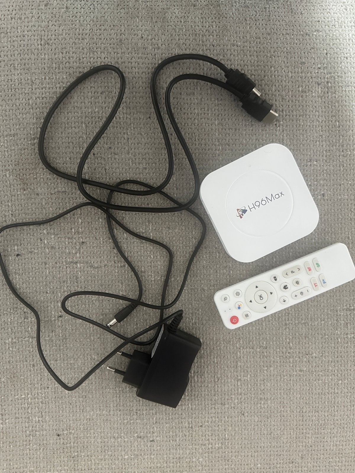 Boîtier TV Android H96 MAX, TV, Hi-fi & Vidéo, Lecteurs DVD, Enlèvement ou Envoi, Comme neuf