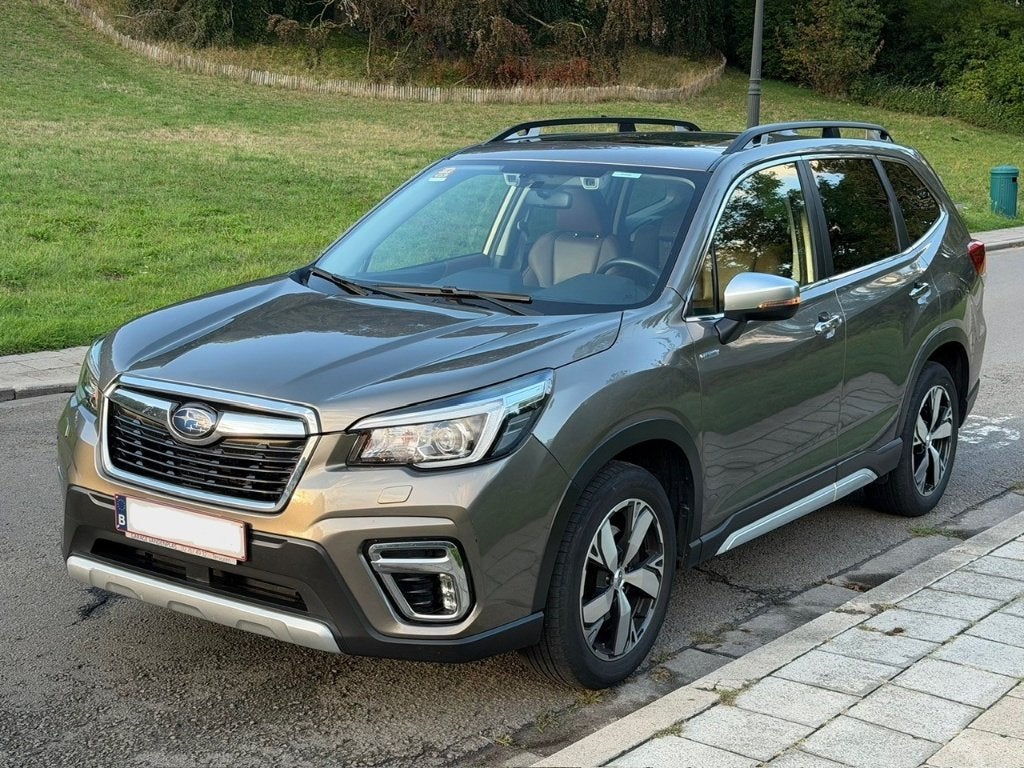 Subaru Forester 2.0i e-Boxer Premium Sport AWD, Autos, Subaru, Cuir, Achat, Euro 6, Entretenue par le concessionnaire