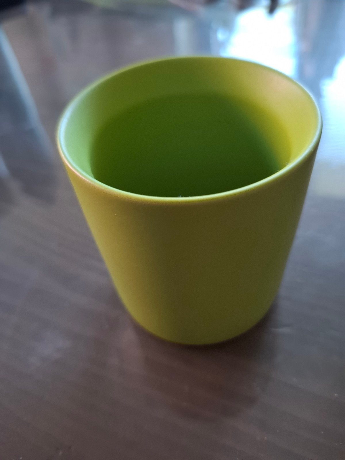 klein aardewerken potje lichtgroen, Ophalen
