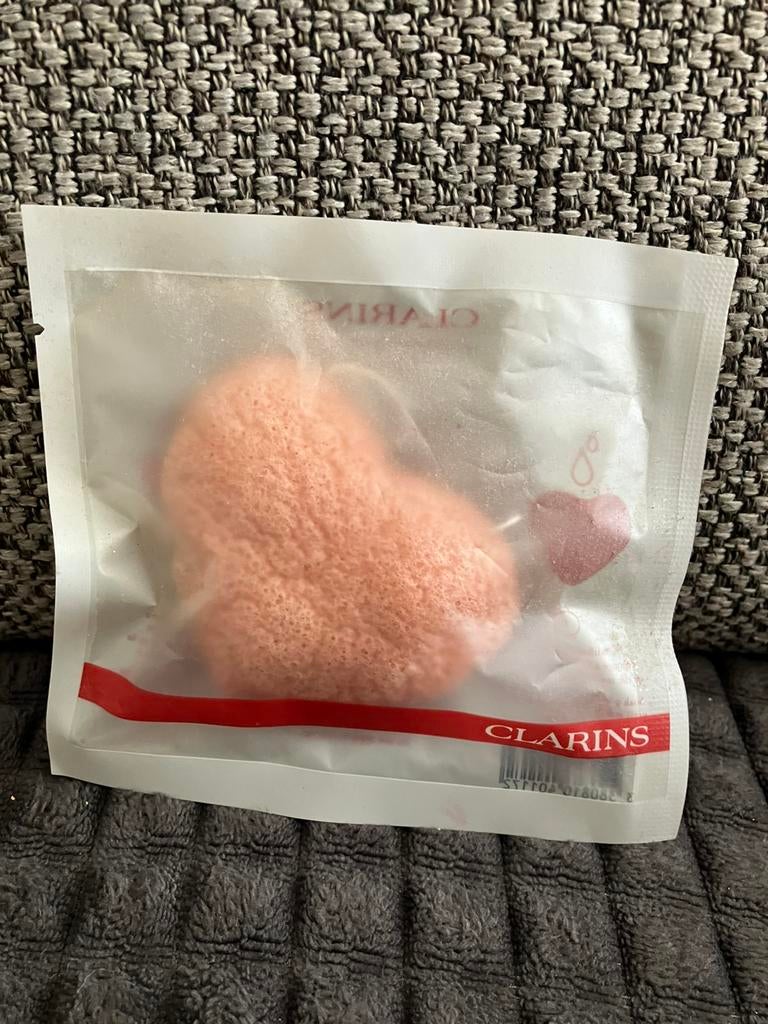 Éponge konjac nettoyante pour le visage Clarins New, Enlèvement ou Envoi, Nettoyage