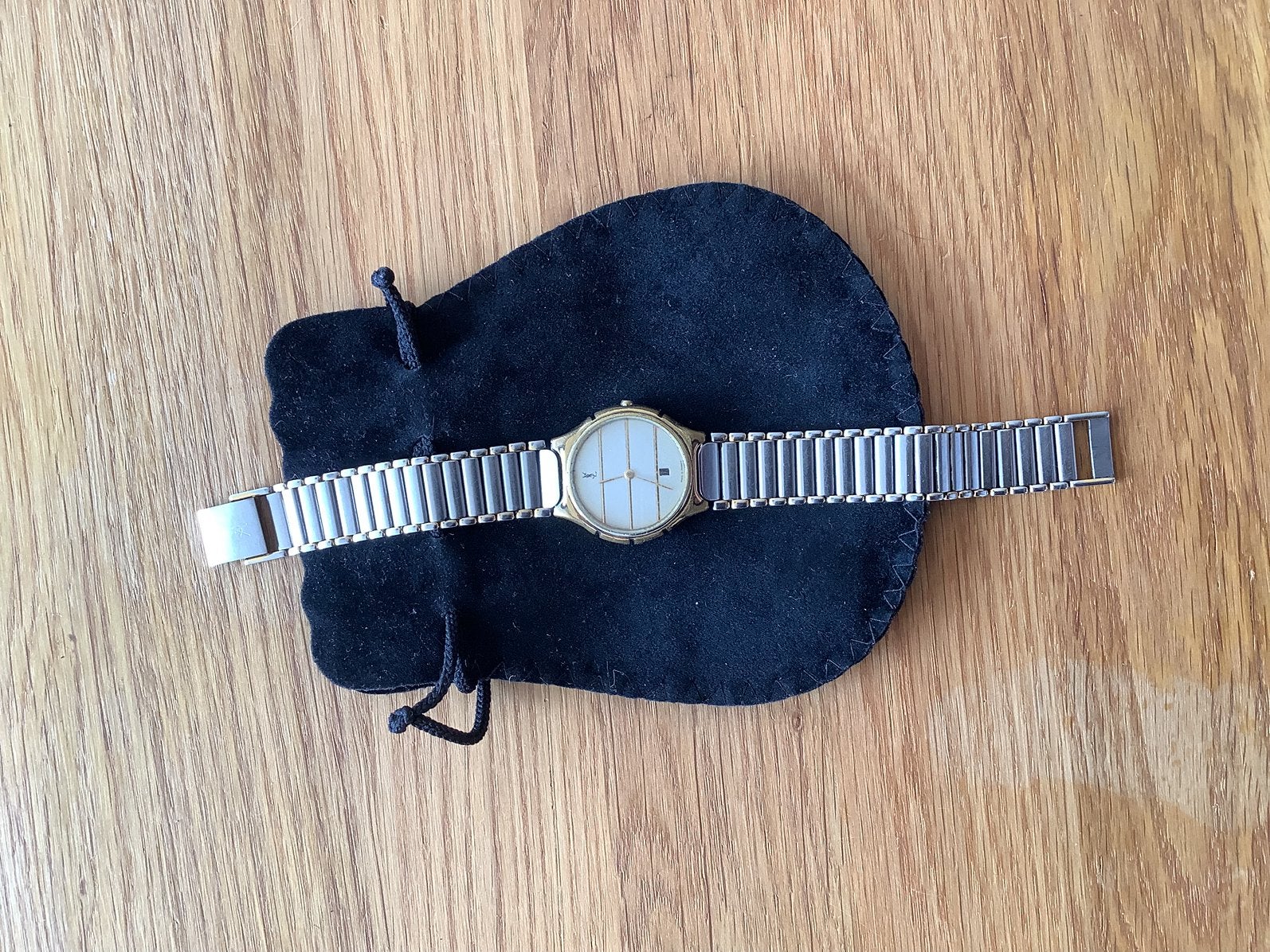 Montre Yves-Saint-Laurent, Montre-bracelet, Autres marques, Autres matériaux, Avec bracelet