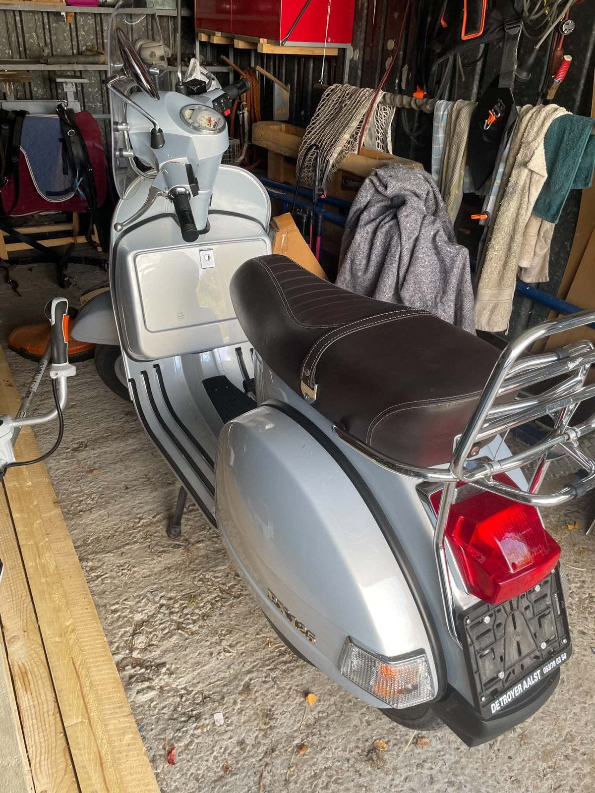 Vespa px 125cc 2011, Vélos & Vélomoteurs, Enlèvement, Comme neuf