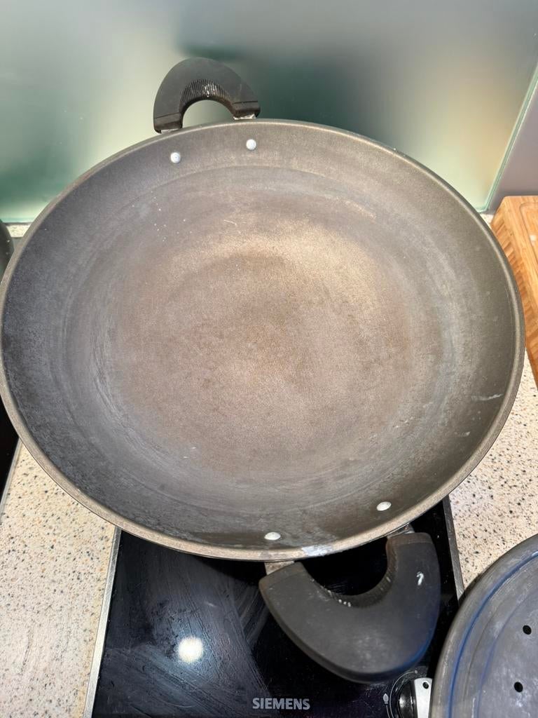 Wok 36 cm met stoominzet en deksel, Ophalen, Gebruikt, Wok