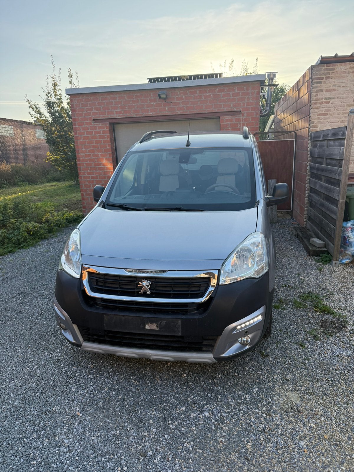 Peugeot partner tepee 2018 diesel, Auto's, Voorwielaandrijving, 4 cilinders, 109 g/km, 5 deurs