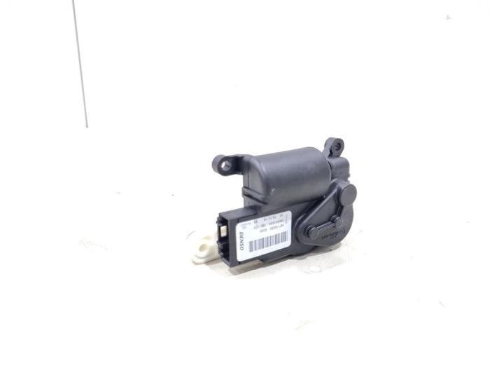 Clapet chauffage moteur d'un Jaguar F-Pace, Autos : Pièces & Accessoires, Moteurs & Accessoires, -, 3 mois de garantie, Utilisé